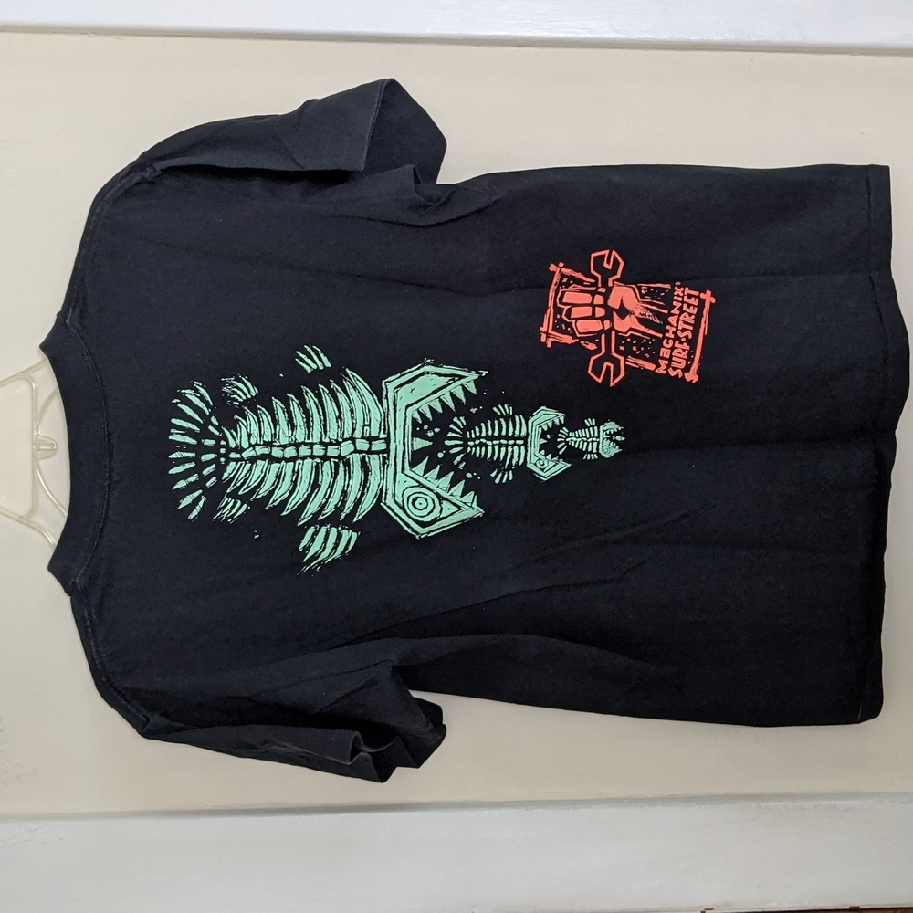 Vintage Surf Street Mechanix Unisex T-shirt Large